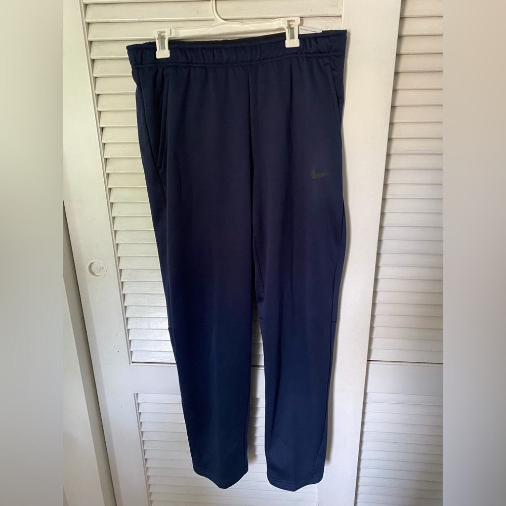 BRAND NEW!! NIKE MENS NAVY BLUE SWEATPANTS NEW WITH TAGS!